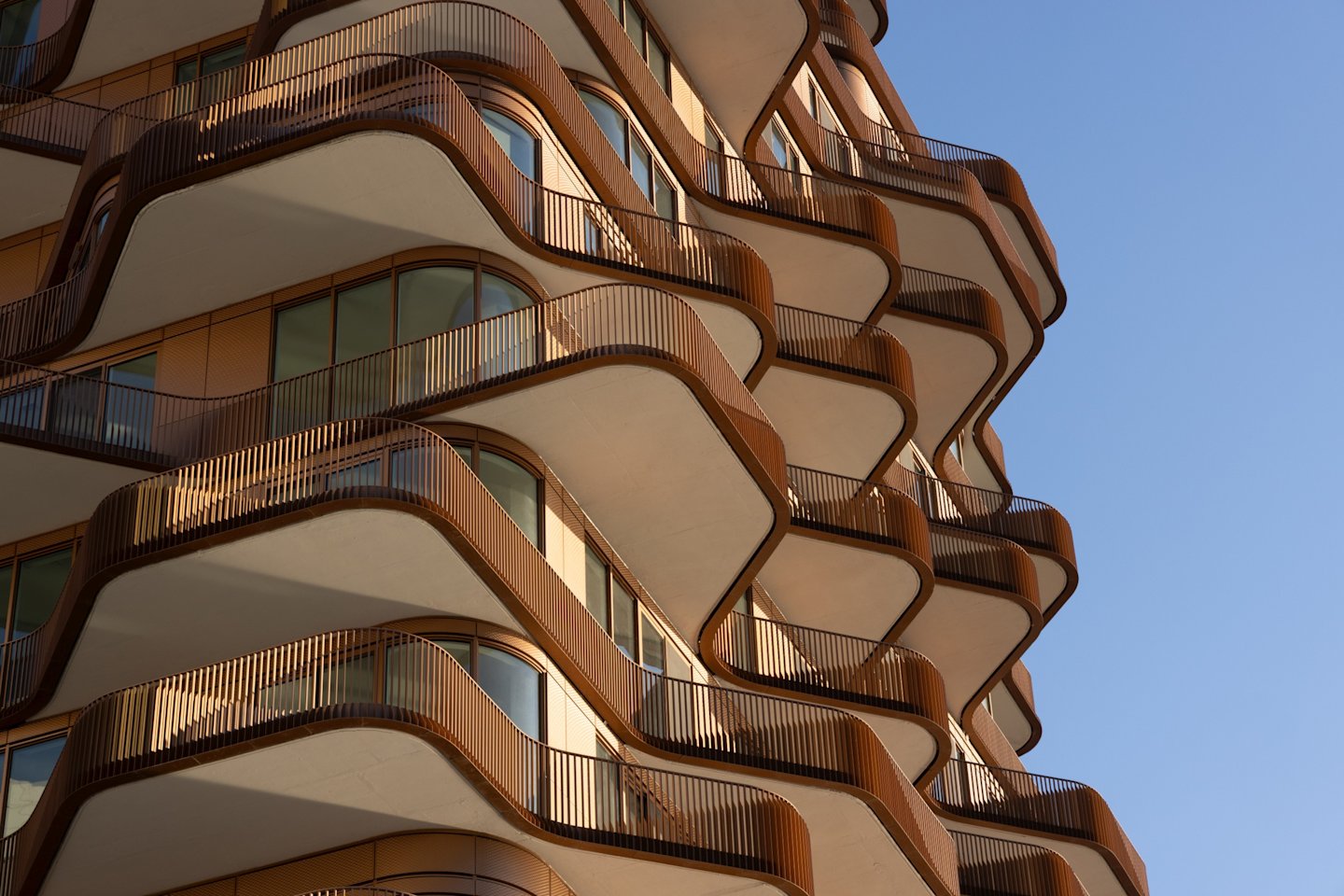 Aqualuna Balcony Detail