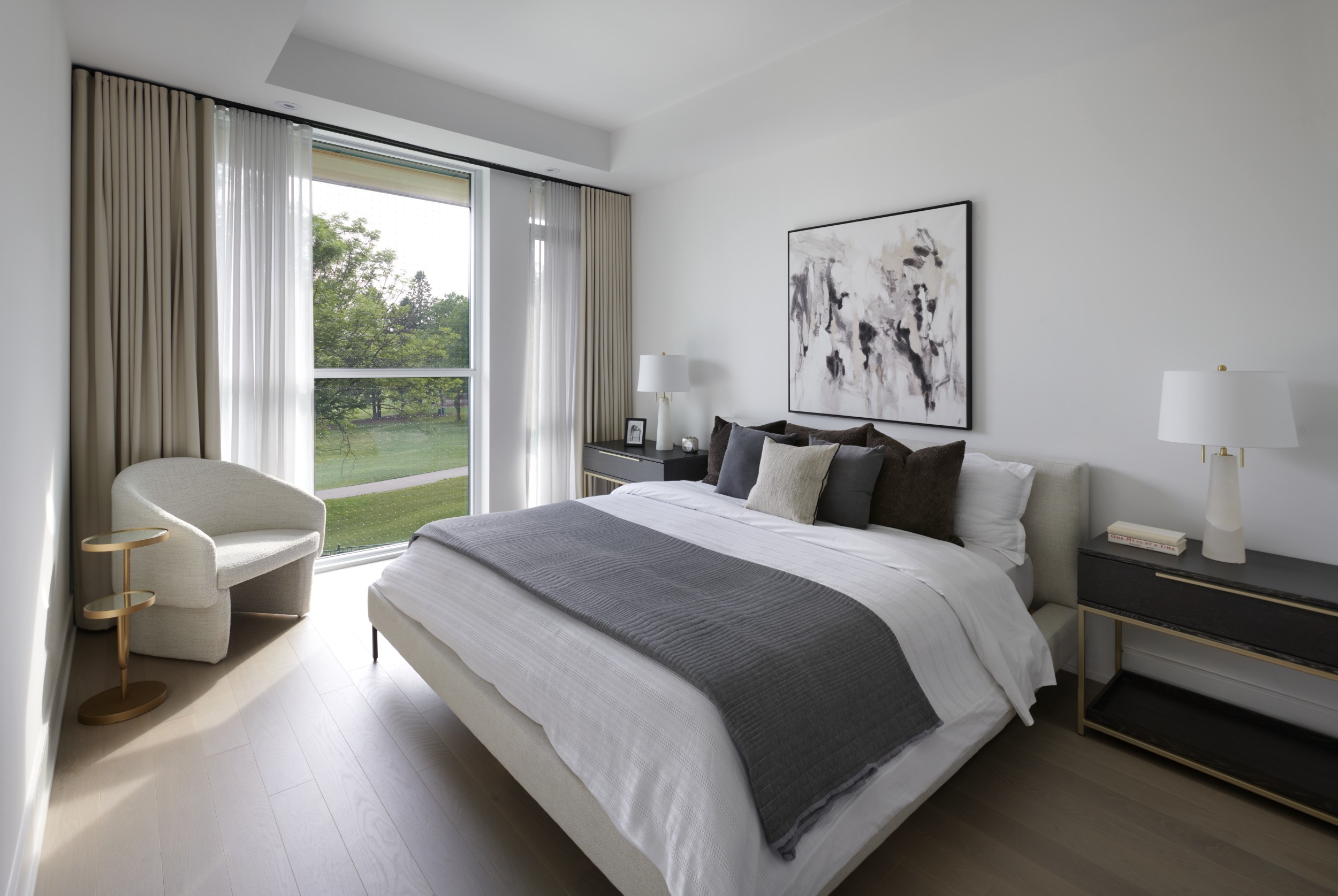 Royal Bayview Suite 204 Principal Bedroom