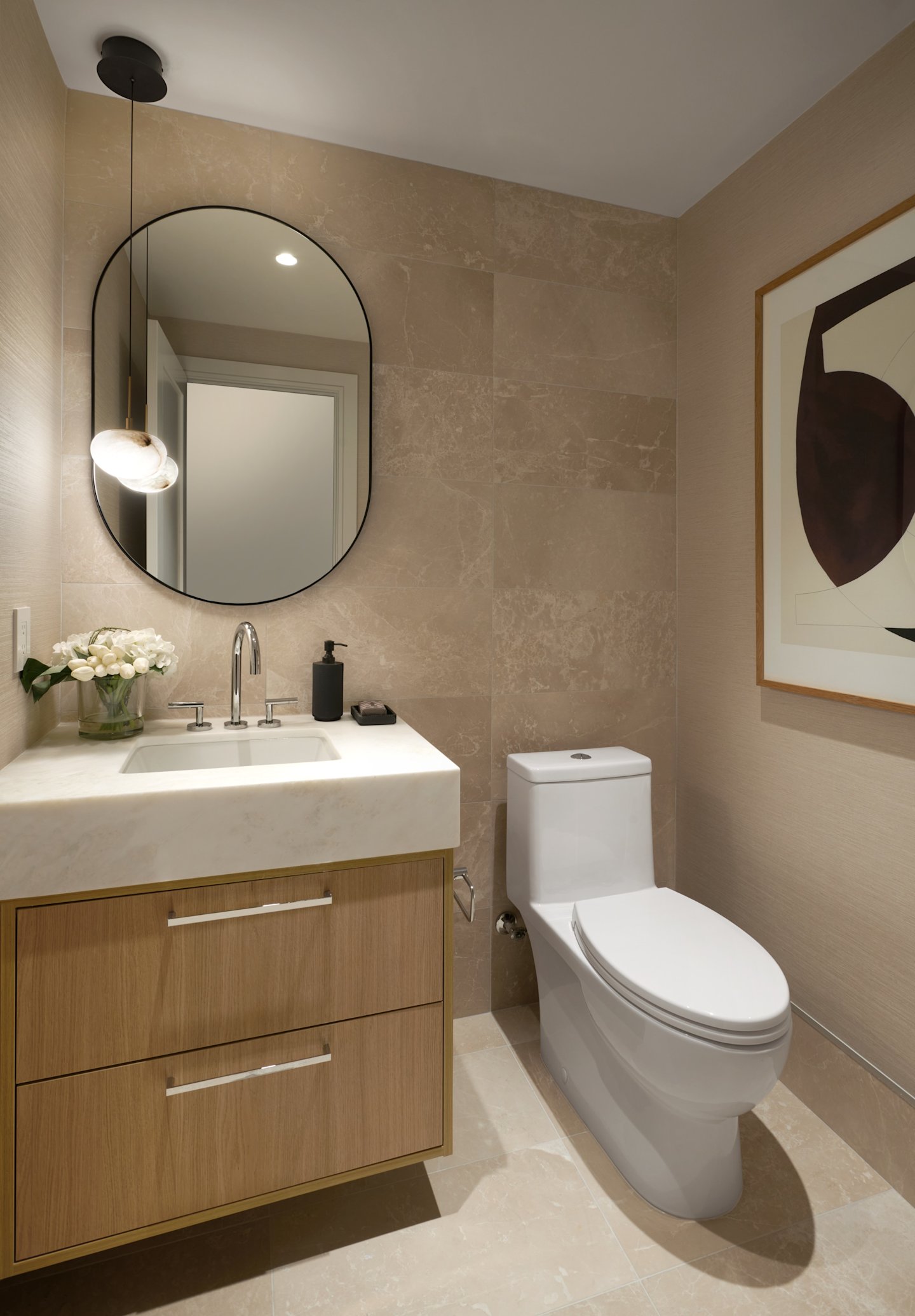 Aqualuna Suite 1203 Powder Room