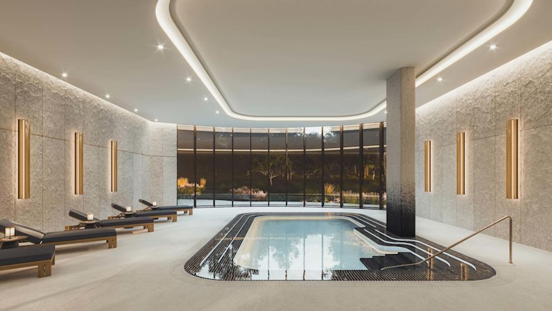 Bayview Woods Pool Amenity