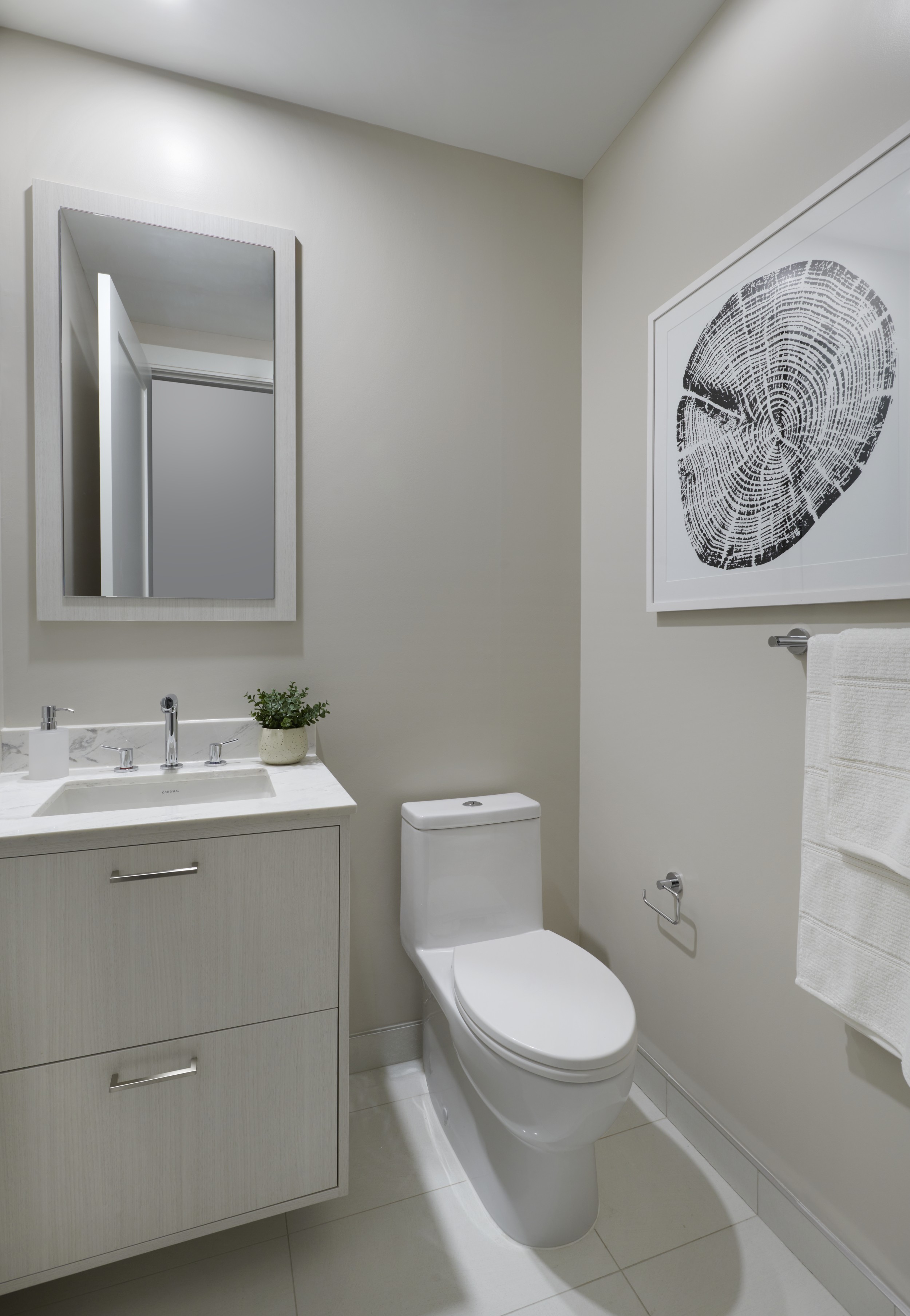 Edenbridge Suite 124 Powder Room