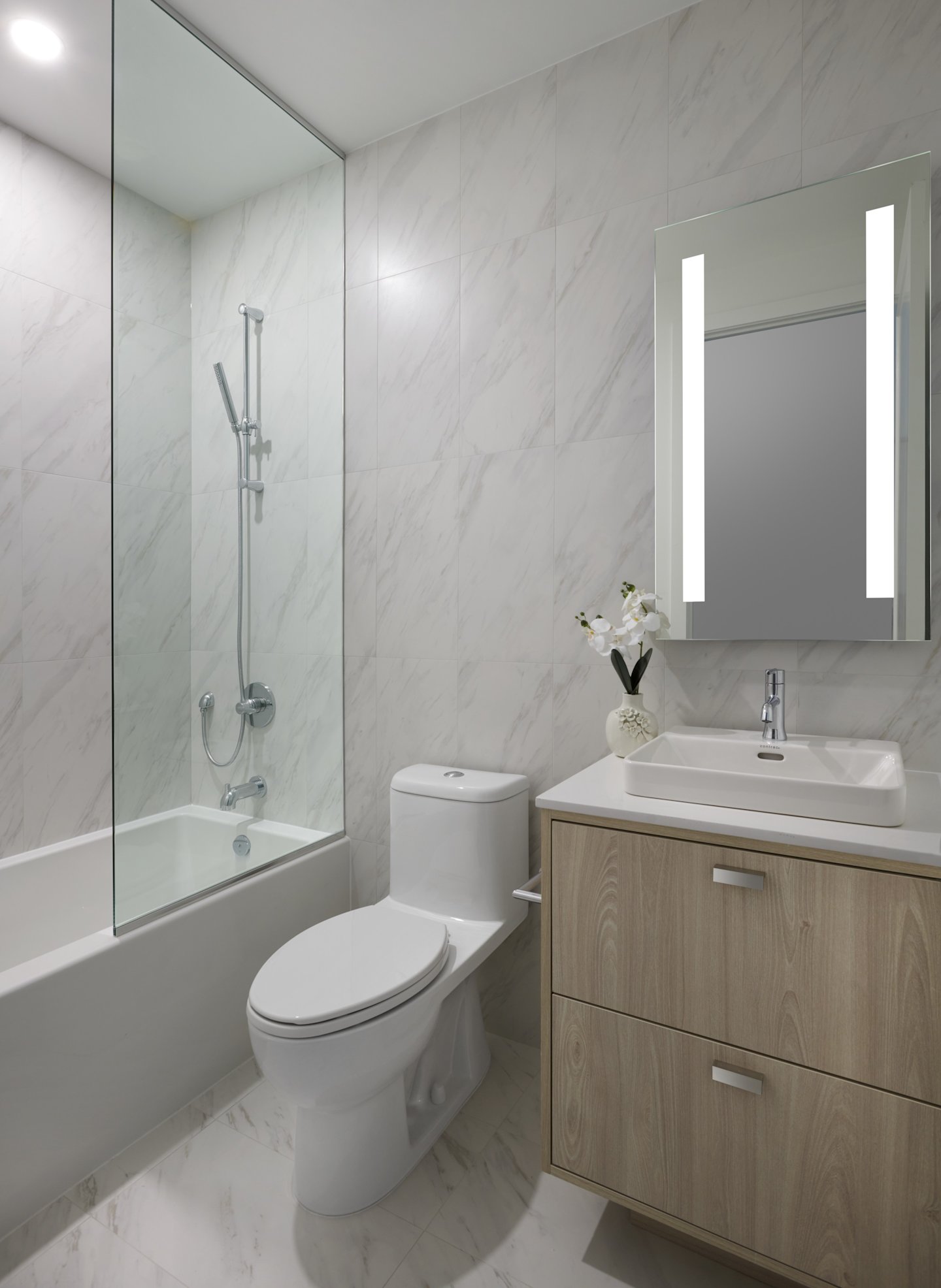 MRKT Suite 105 Secondary Bathroom