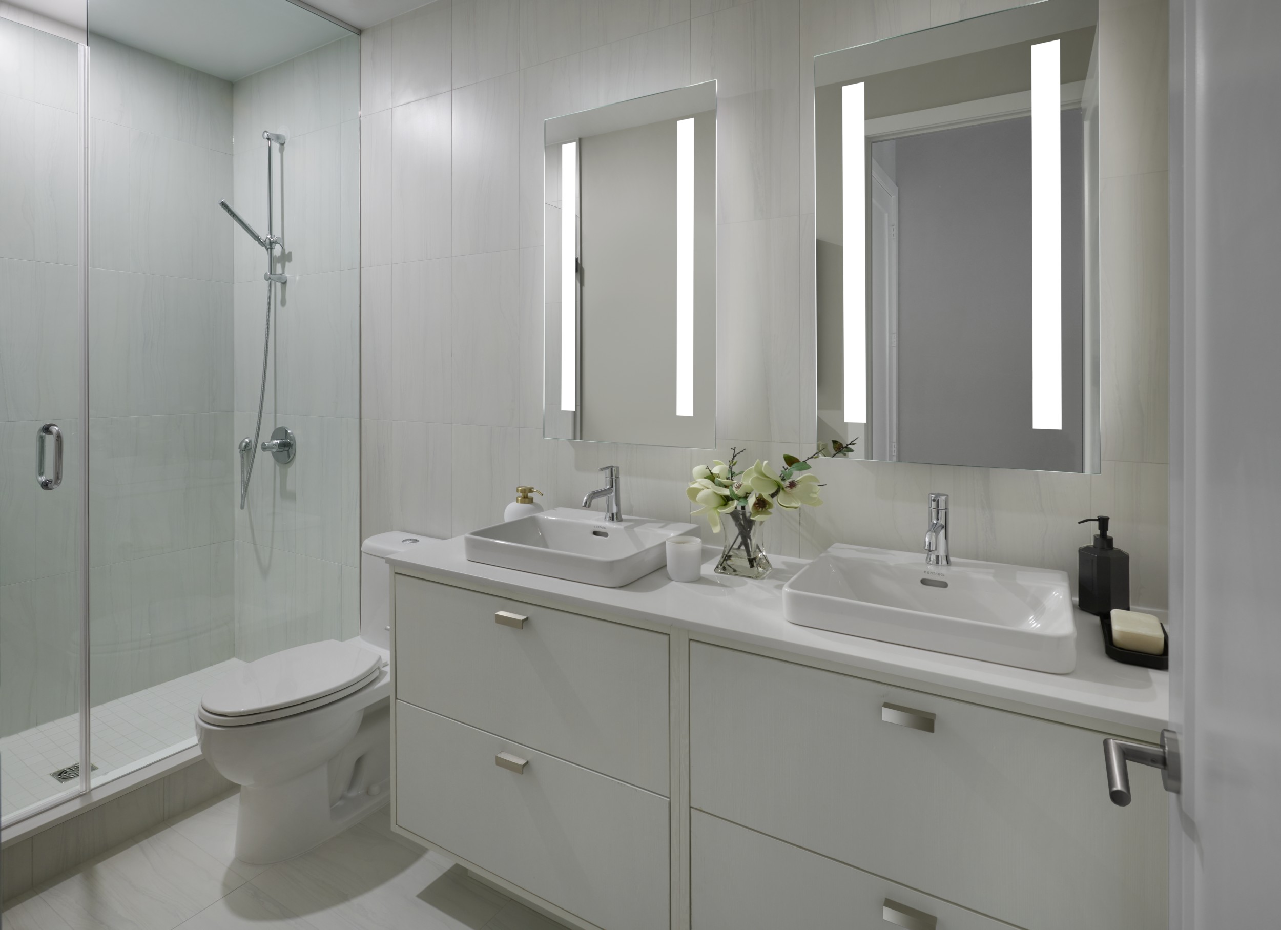 MRKT Suite 107 Principal Ensuite