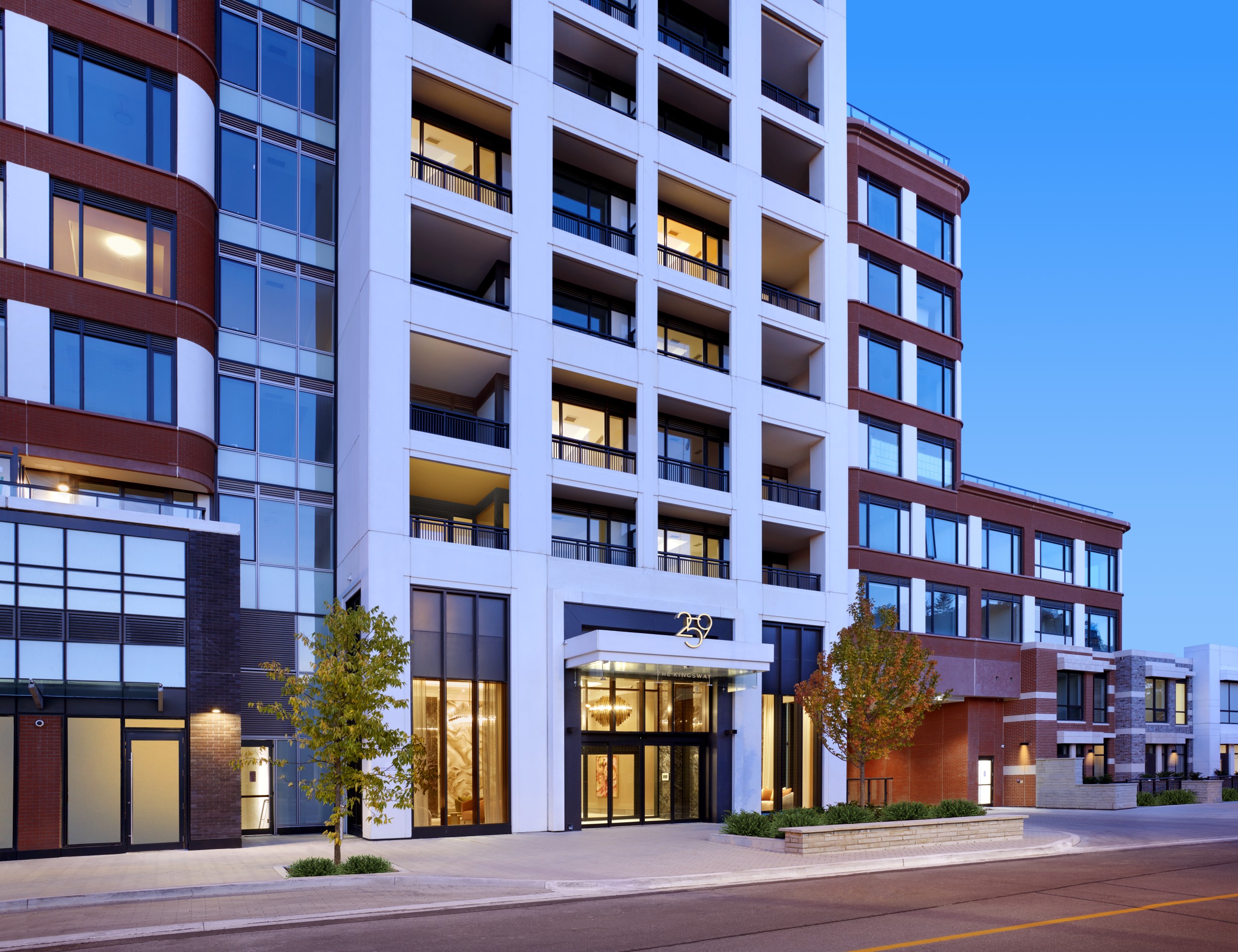 Edenbridge on The Kingsway Entrance