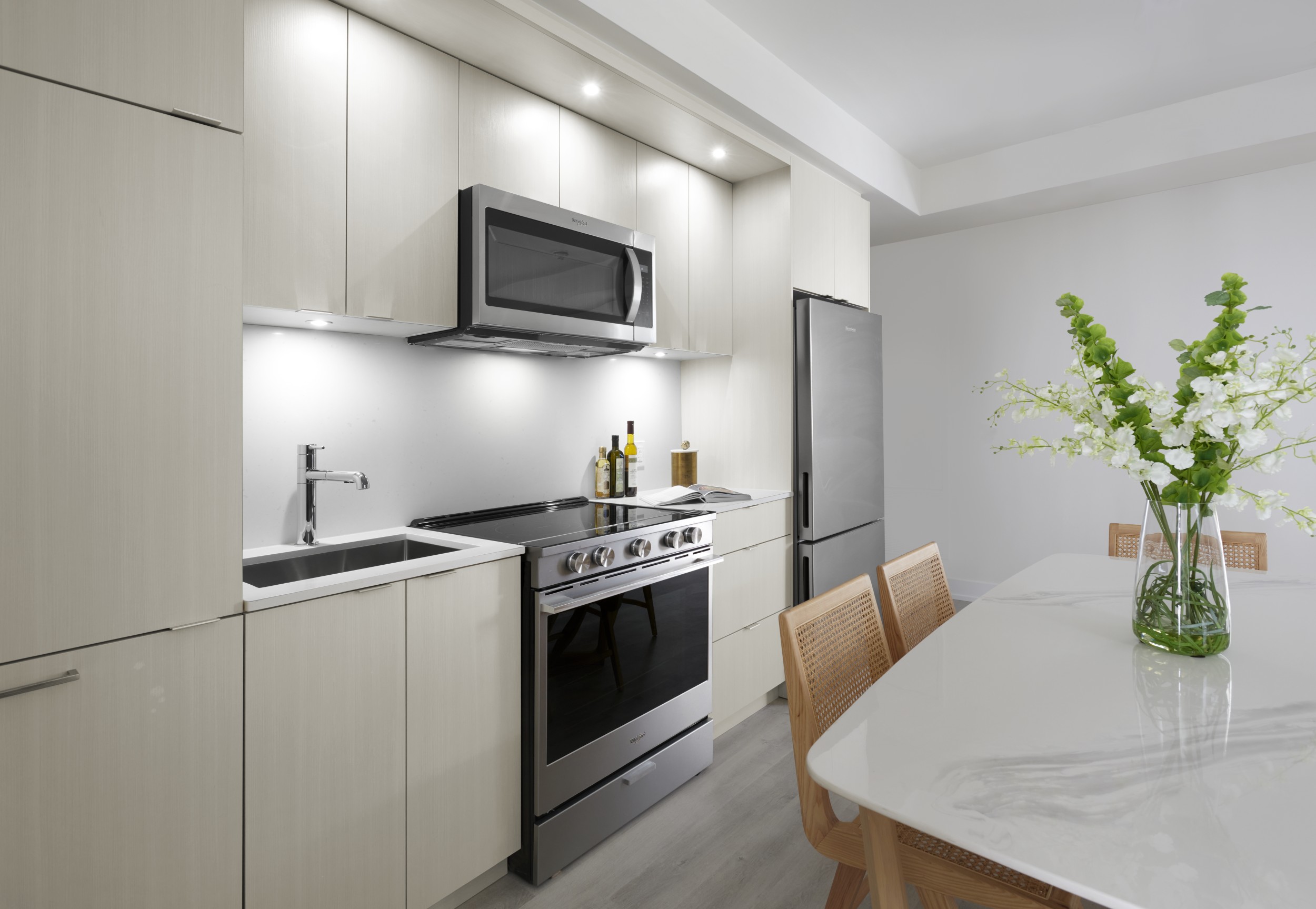 Westerly 2 Suite 2213 Kitchen