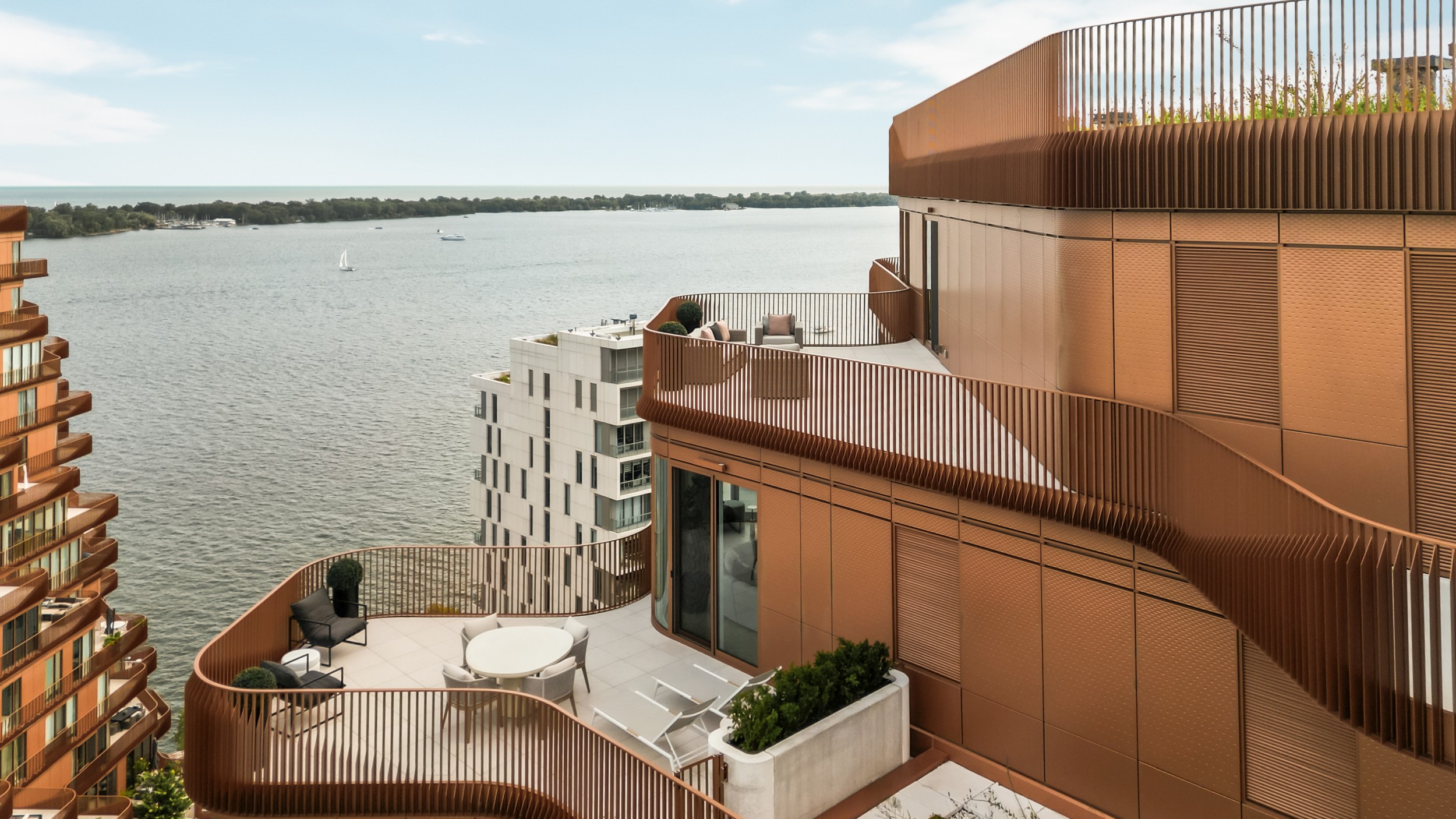 Aqualuna SPH1 Terrace