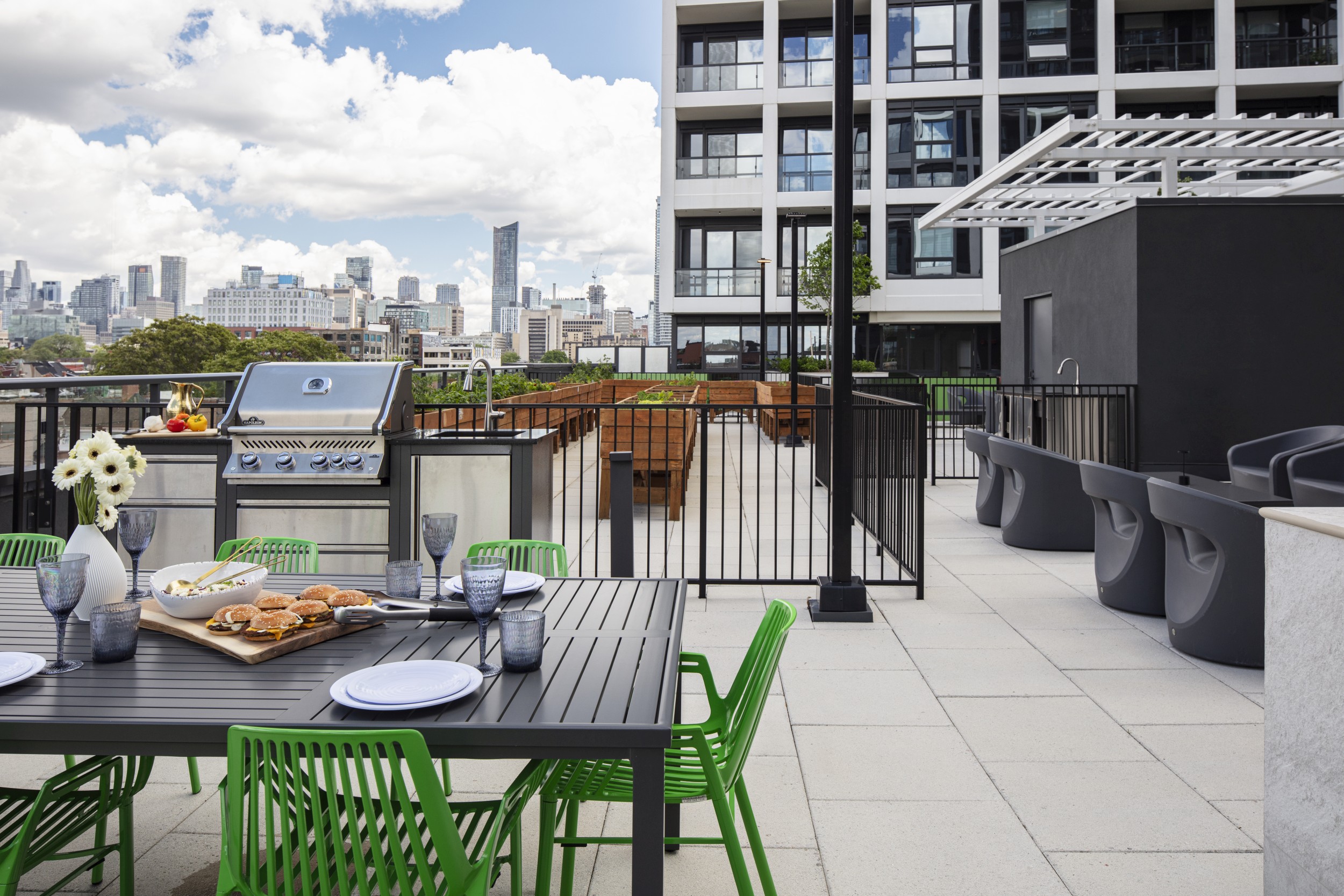 MRKT Amenities Outdoor BBQ Dining