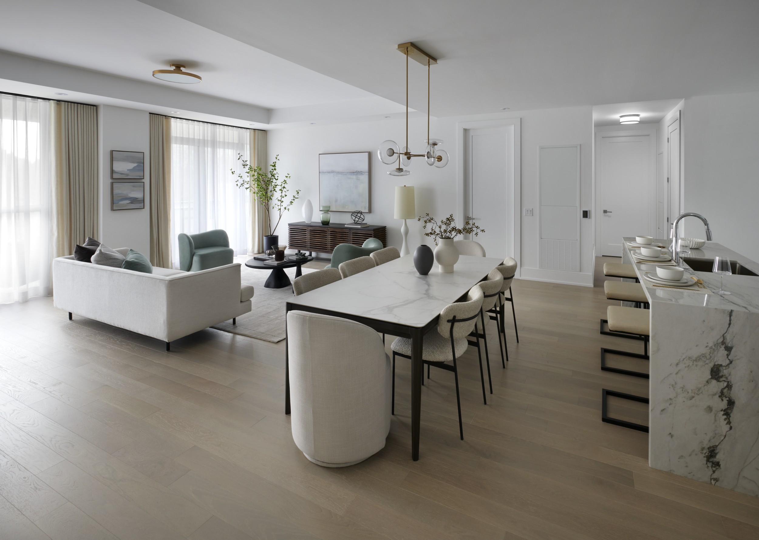 Royal Bayview Suite 202 Living and Dining Room