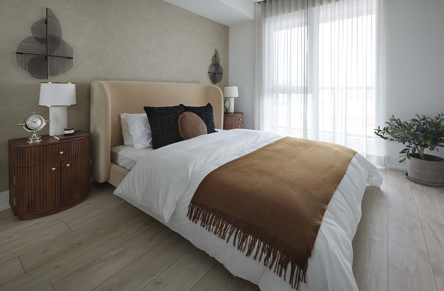 The Dupont Suite 325 Principal Bedroom