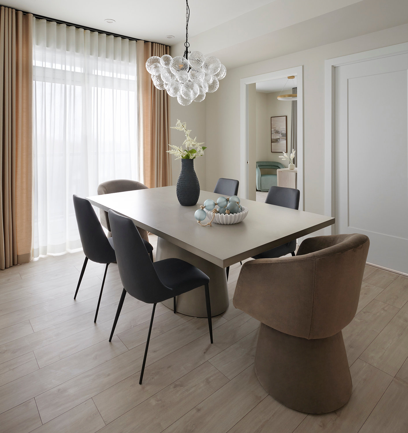The Dupont Suite 329 Dining Room