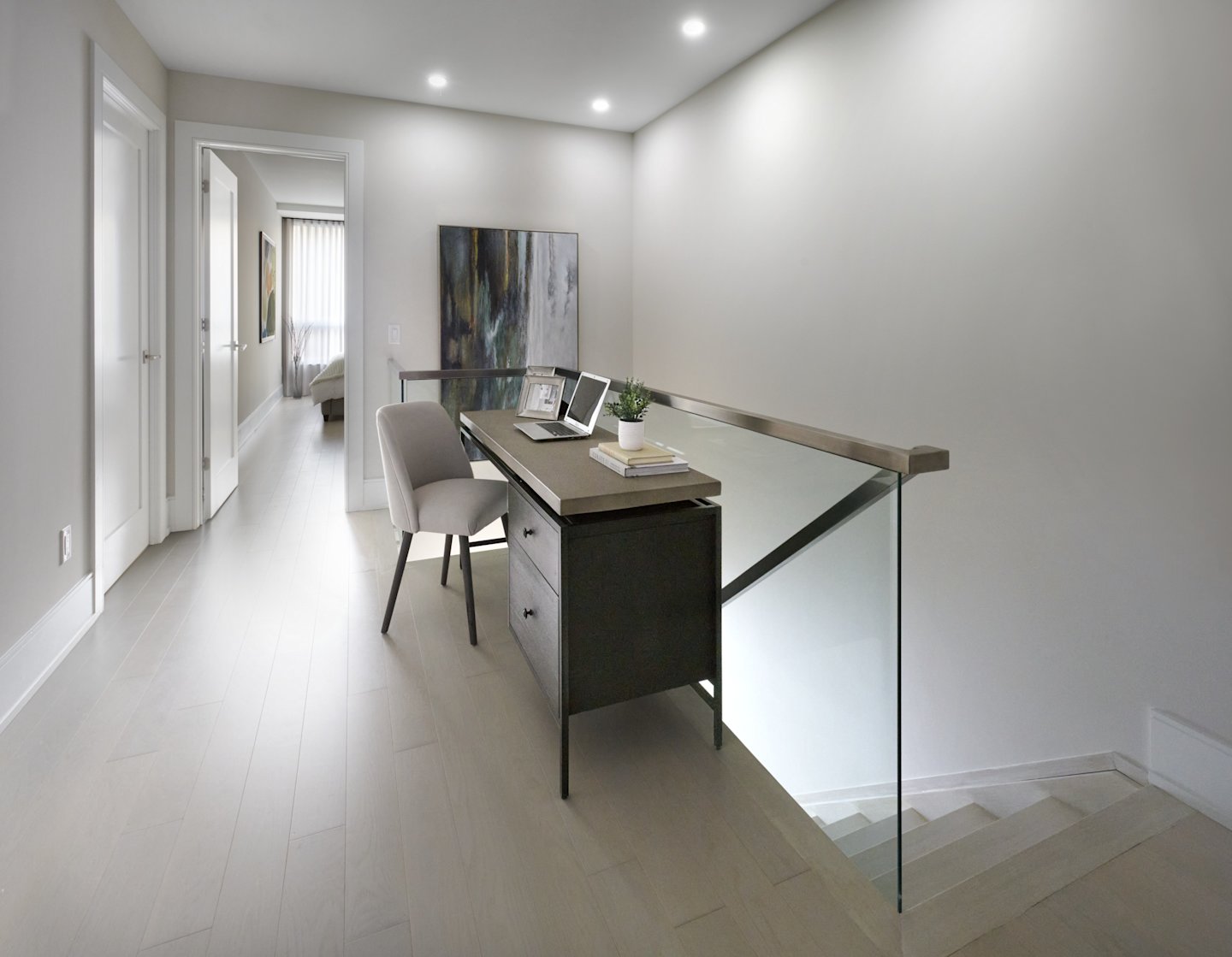 Edenbridge Suite 124 Upstairs Hallway