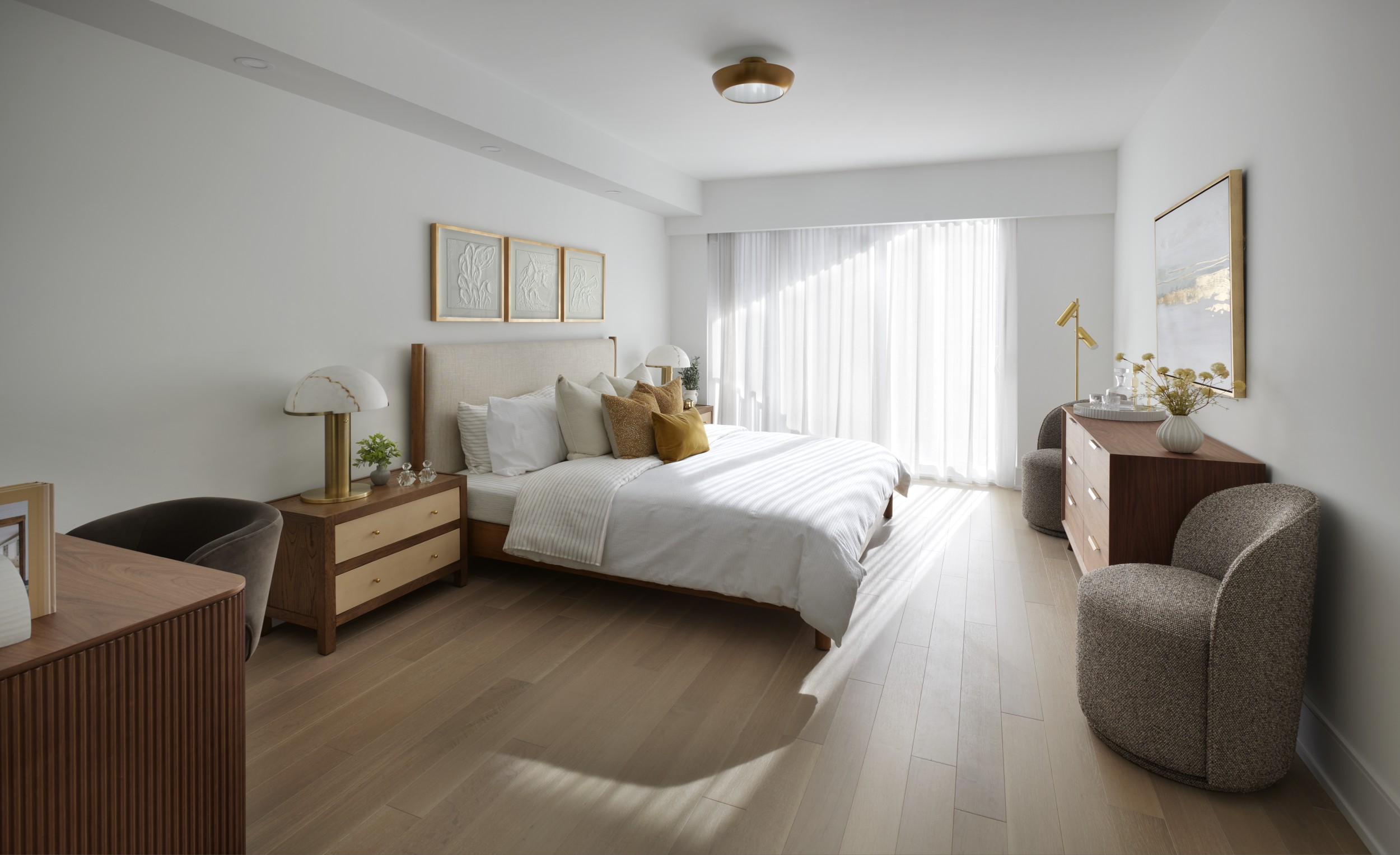 Aqualuna Suite 216 Principal Bedroom