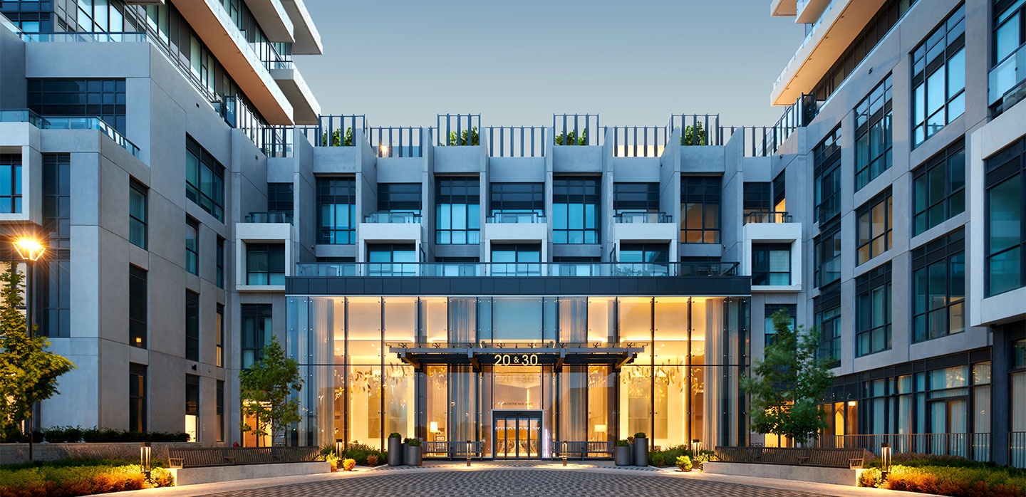 Auberge on the Park aerial photo looking north