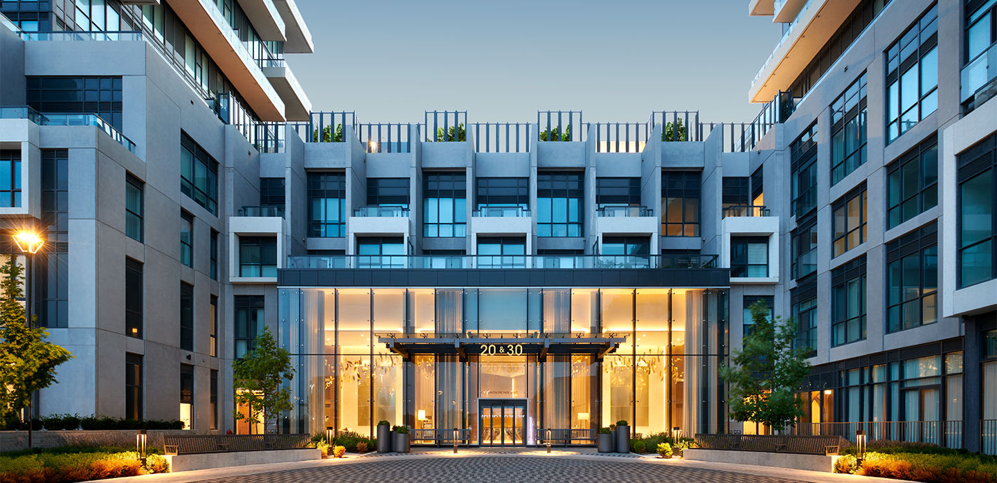 Auberge on the Park aerial photo looking north