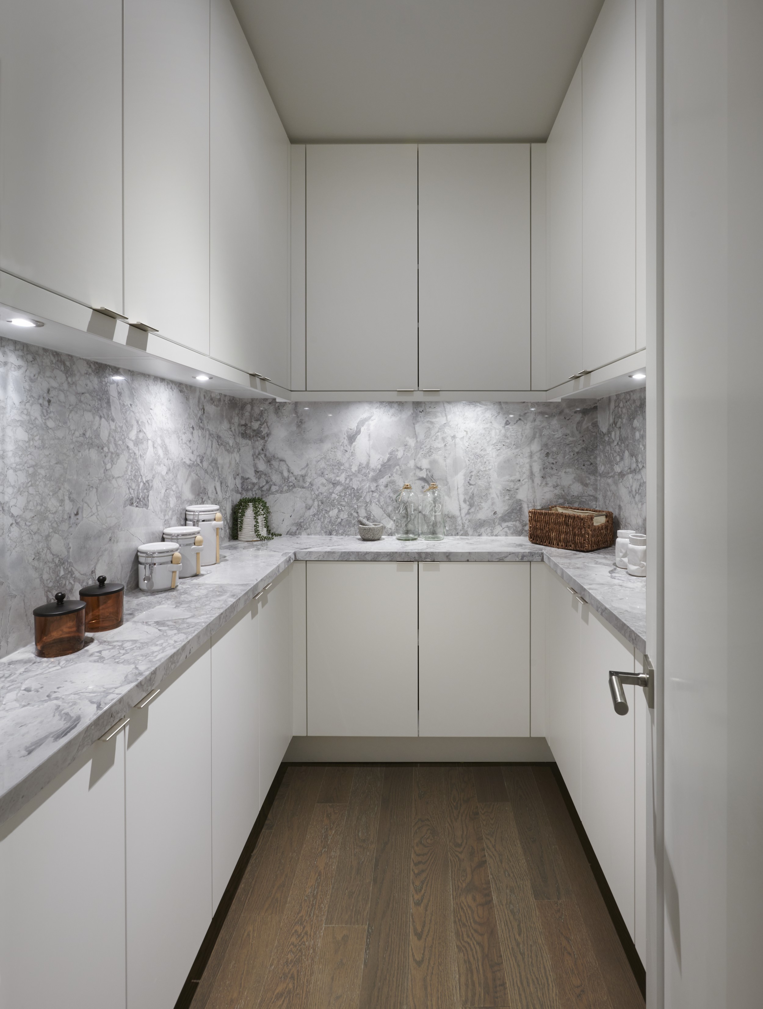 Royal Bayview Suite 217 Pantry