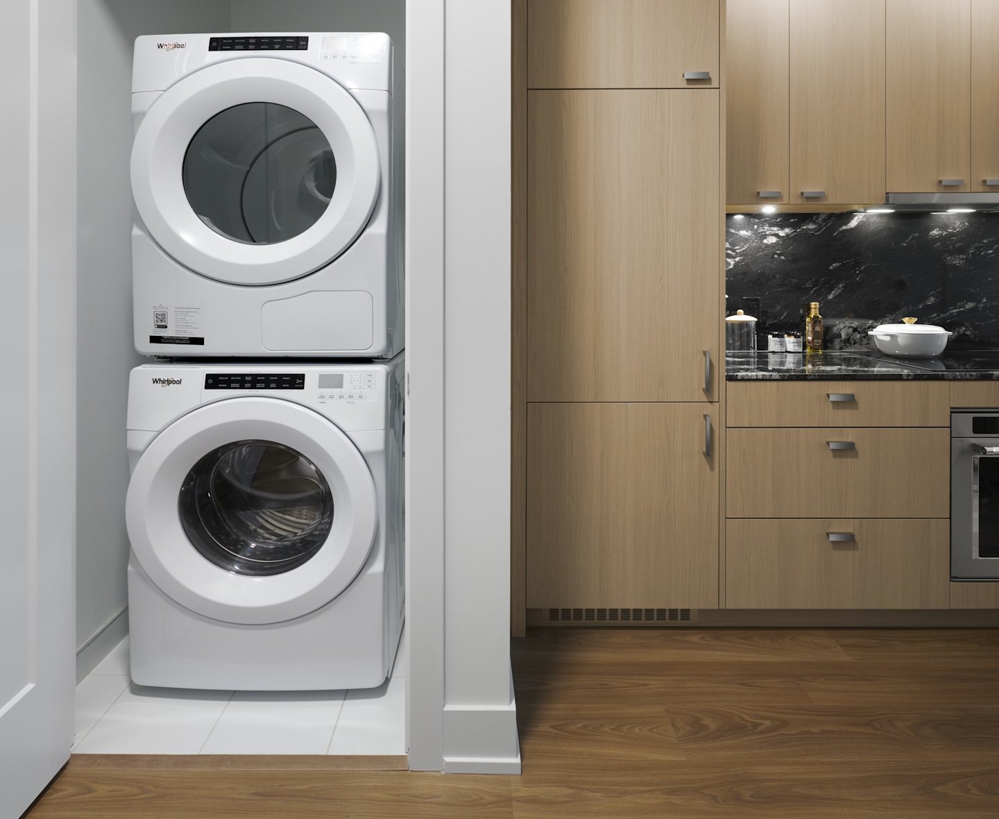 The Dupont Suite PH18 Laundry Room