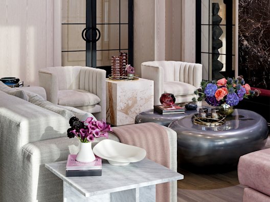 Chateau Lounge Amenity