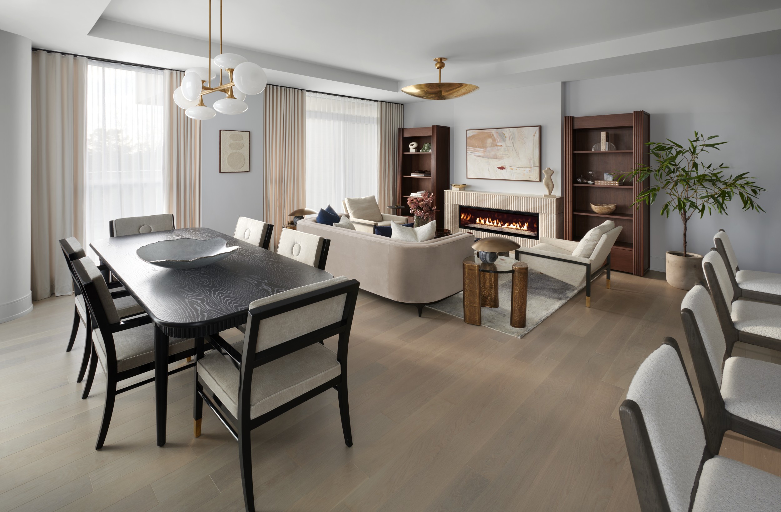 Royal Bayview Suite 318 Living and Dining Room