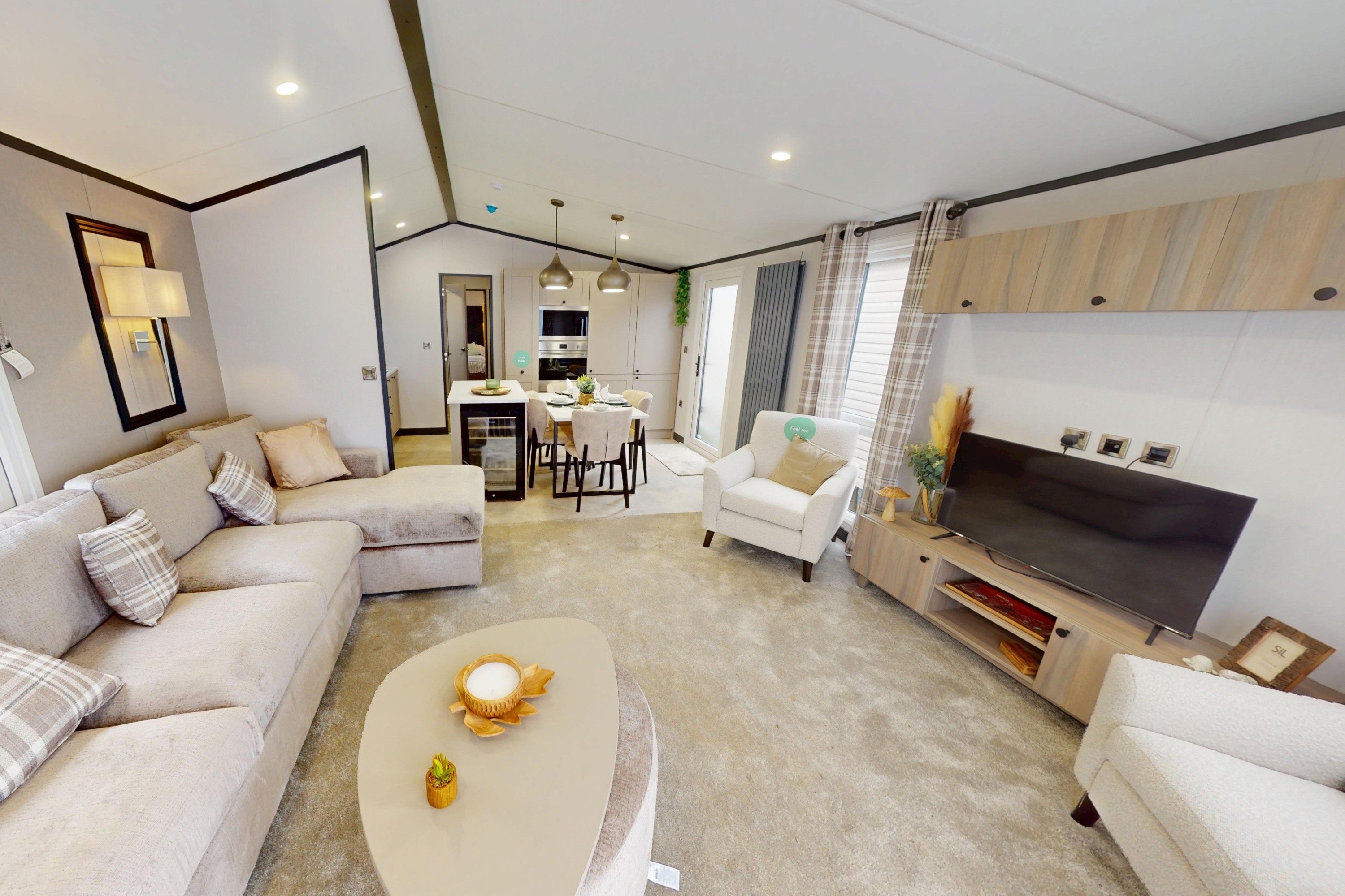 Sunseeker Opulence Front Room 