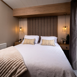 Victory Davenport main bedroom