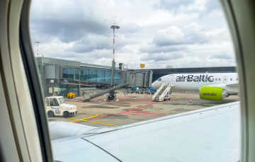 airBaltic airplane