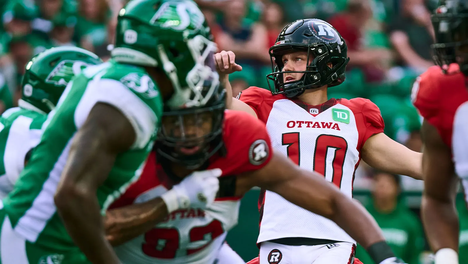 Les Alouettes réembauchent le botteur Lewis Ward