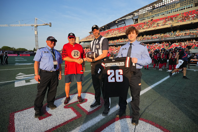 Commissionaires Salute to Service