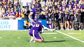 Riders Sign National Kicker Dawson Hodge