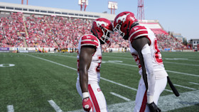 Late Dedrick Mills touchdown lifts Stampeders over Tiger-Cats