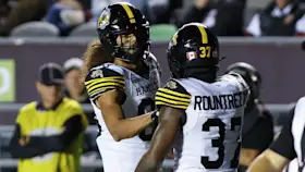 Les Tiger-Cats défont le ROUGE et NOIR à Ottawa