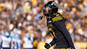 Riders sign American receiver Shemar Bridges