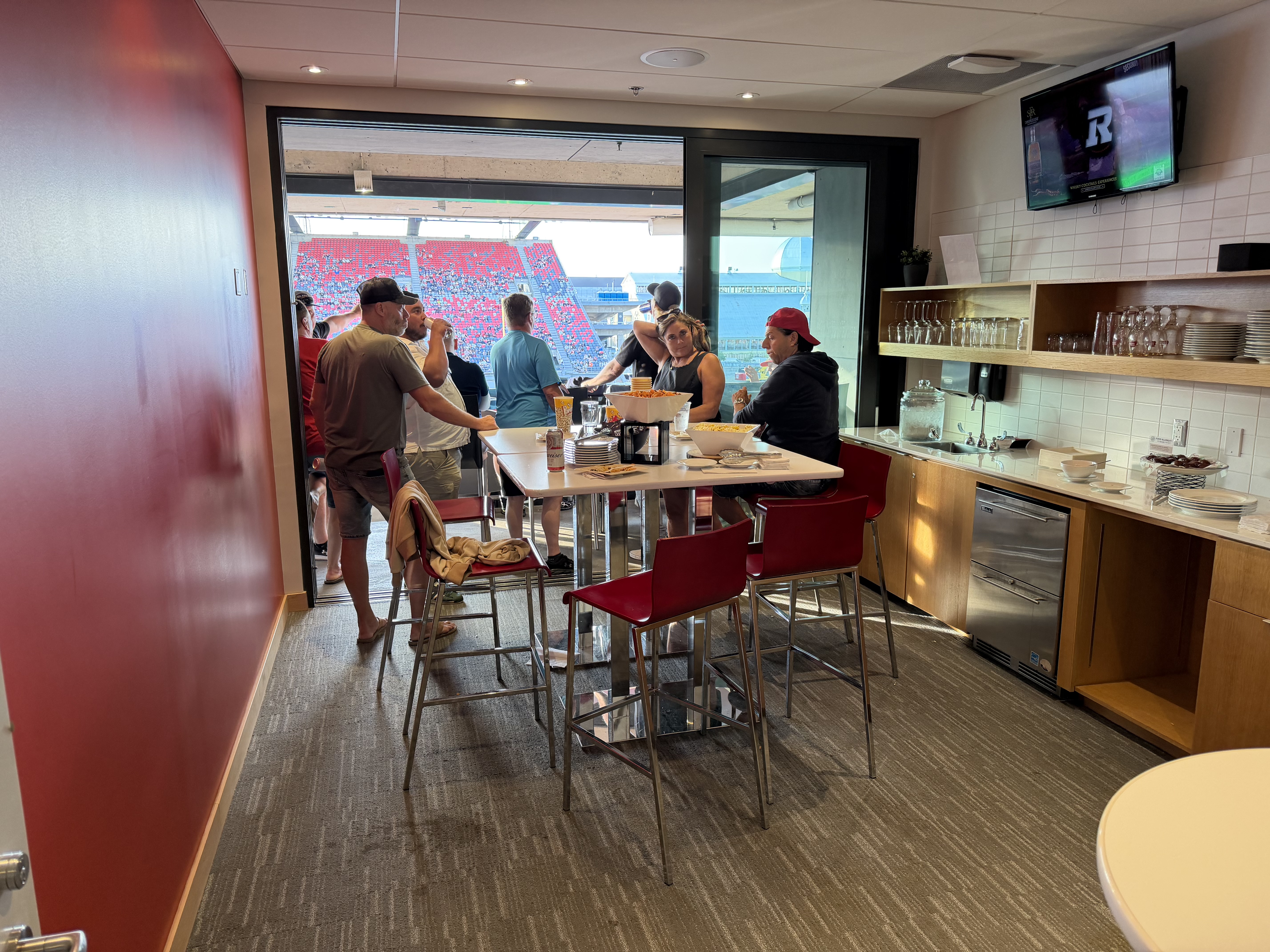 Otto's Club Suites — IMG_8417