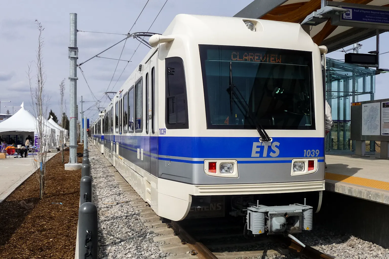 Images - LRT- Getting here - 2026