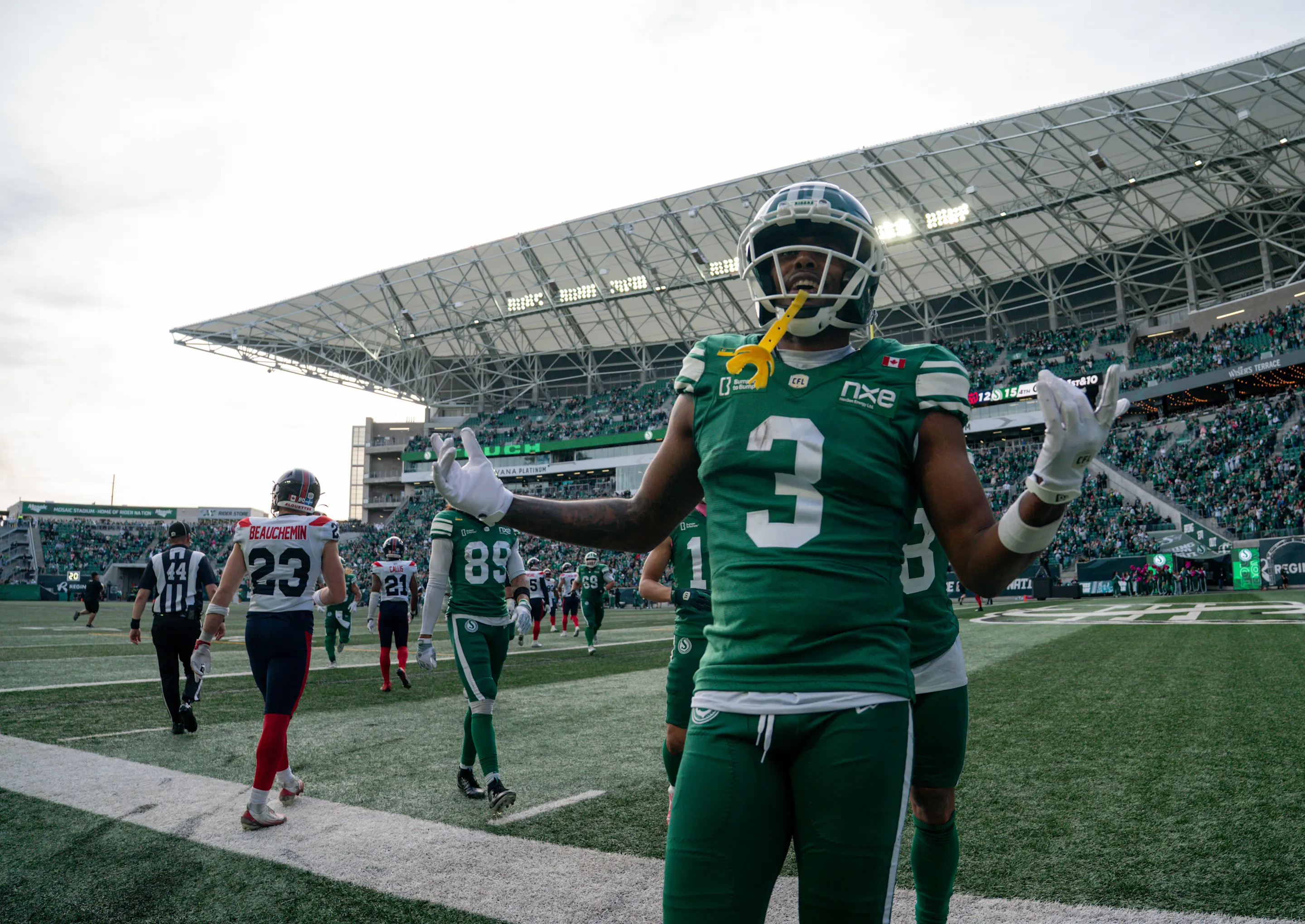 ROB VANSTONE: Anatomy of a game-winning, playoff-clinching drive