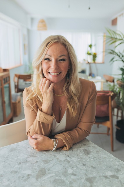 Shauna Robson