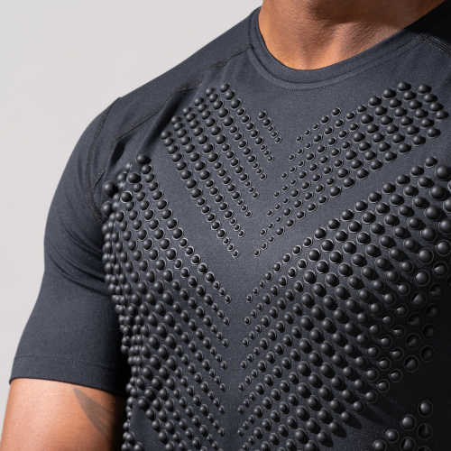 Close-up View of Male wearing Omorpho black G Top Short Sleeve