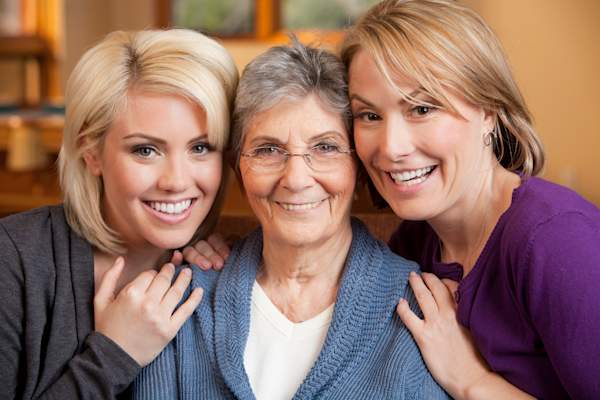 女儿,祖母,母亲