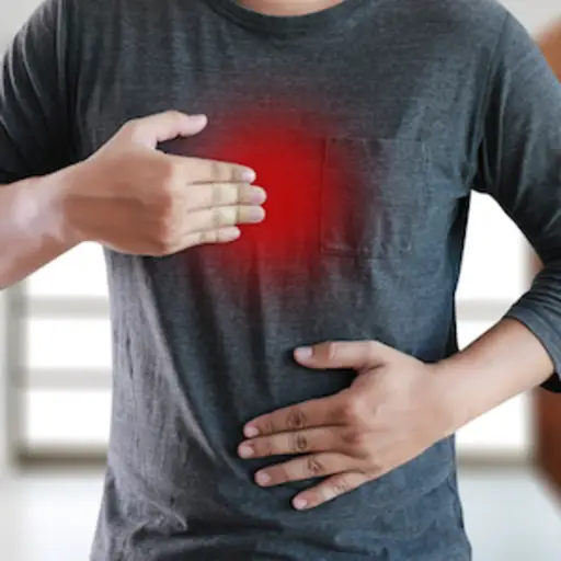 胃酸反流等消化不良可被误诊为胃癌症状。