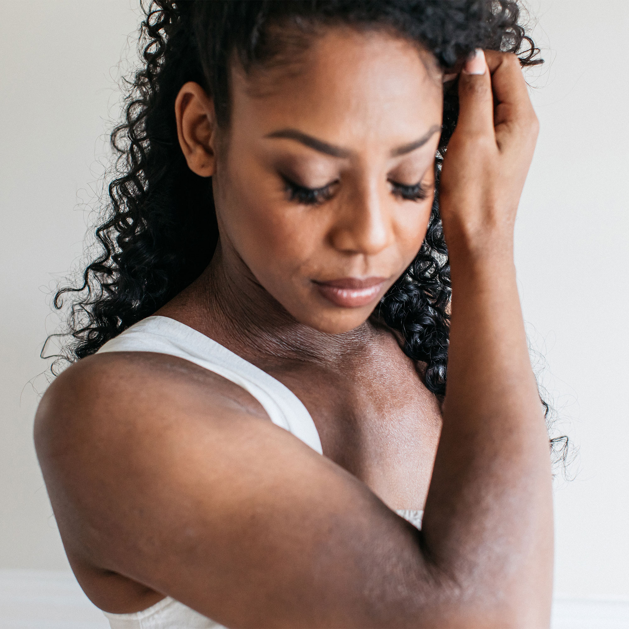 Eczema on black skin: Pictures, symptoms, and treatment