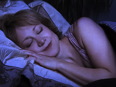 女人睡觉舒服。