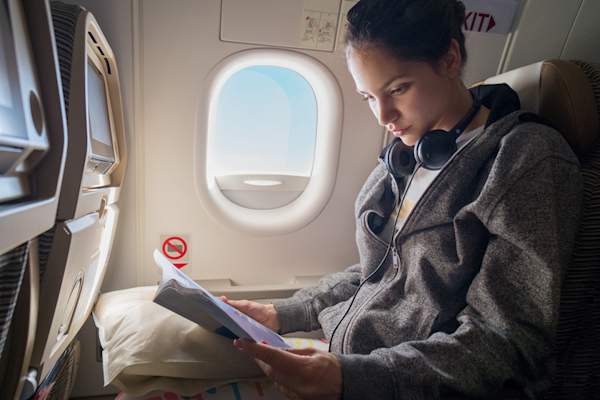 旅行时穿的舒适衣服。