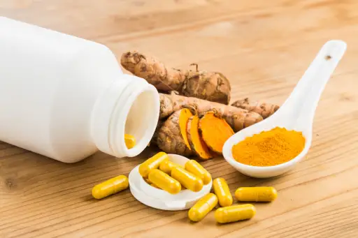 姜黄补充剂的抗炎作用。