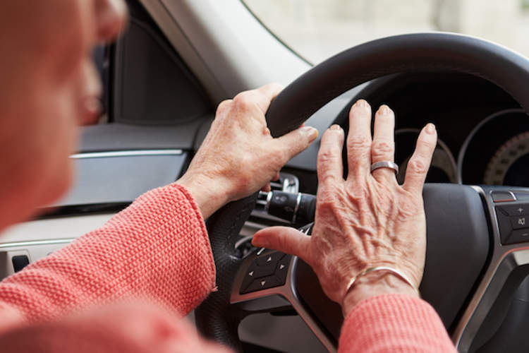 如何成为一名安全的资深司机