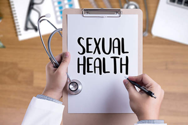 医生剪贴板书写性健康。