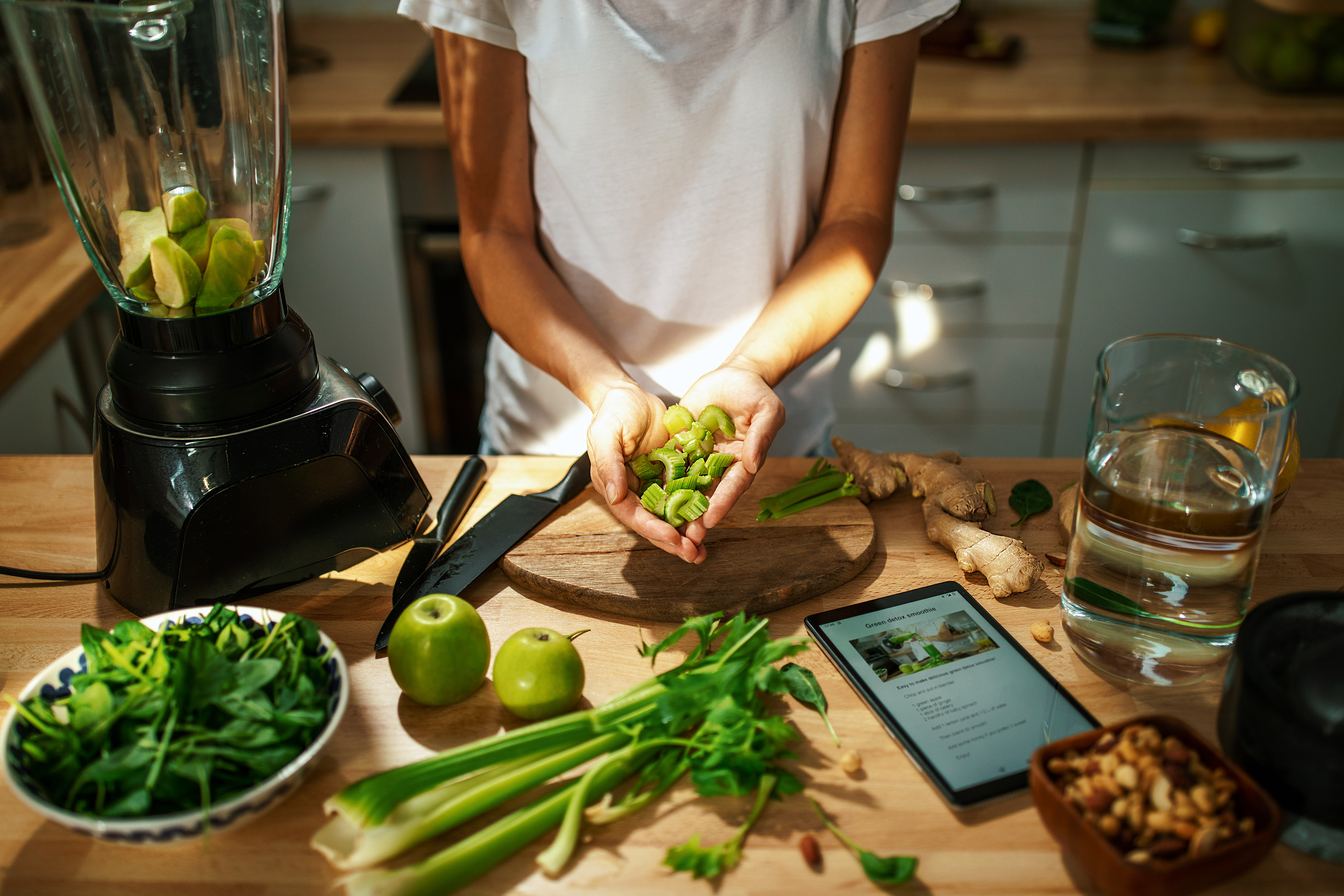 Image showcasing Eating Well With Multiple Sclerosis May Bring Better Disease Outcomes