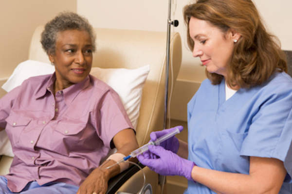 癌症患者正在接受治疗。