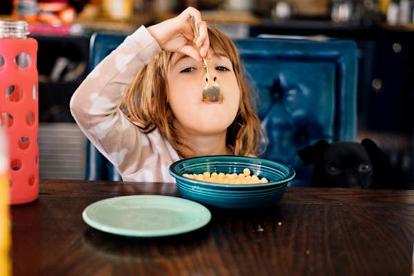 儿童食用谷类食品