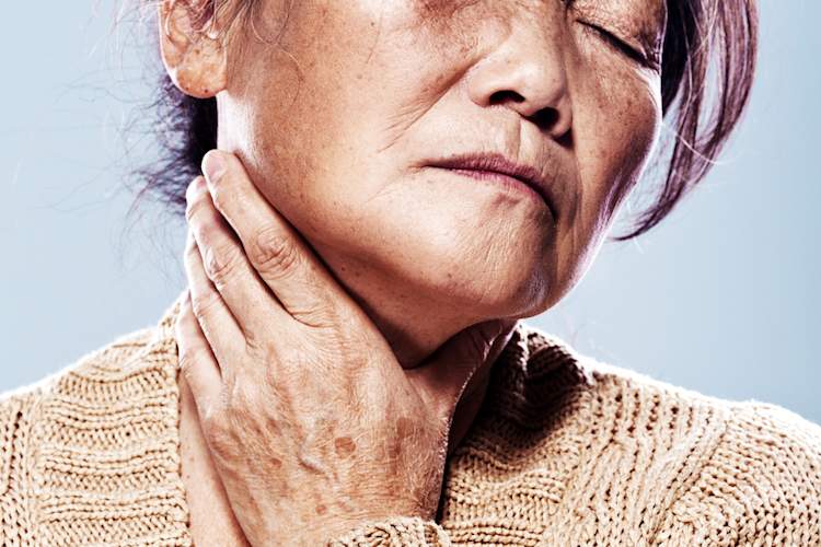 不对称的喉咙疼痛