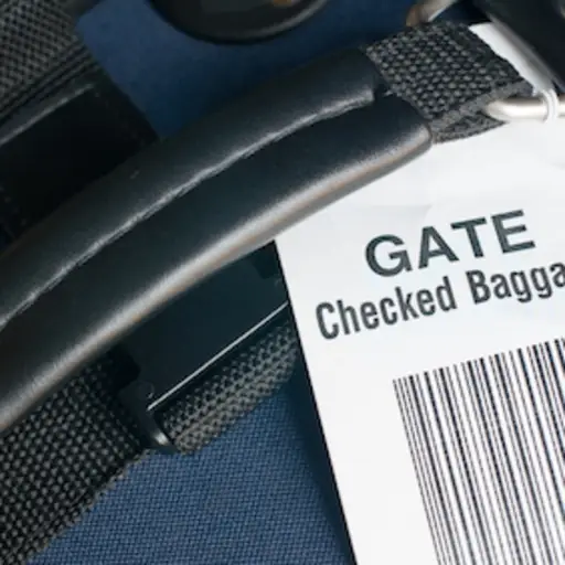 在机场检查了袋子。