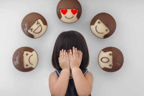 父母与子女机场。